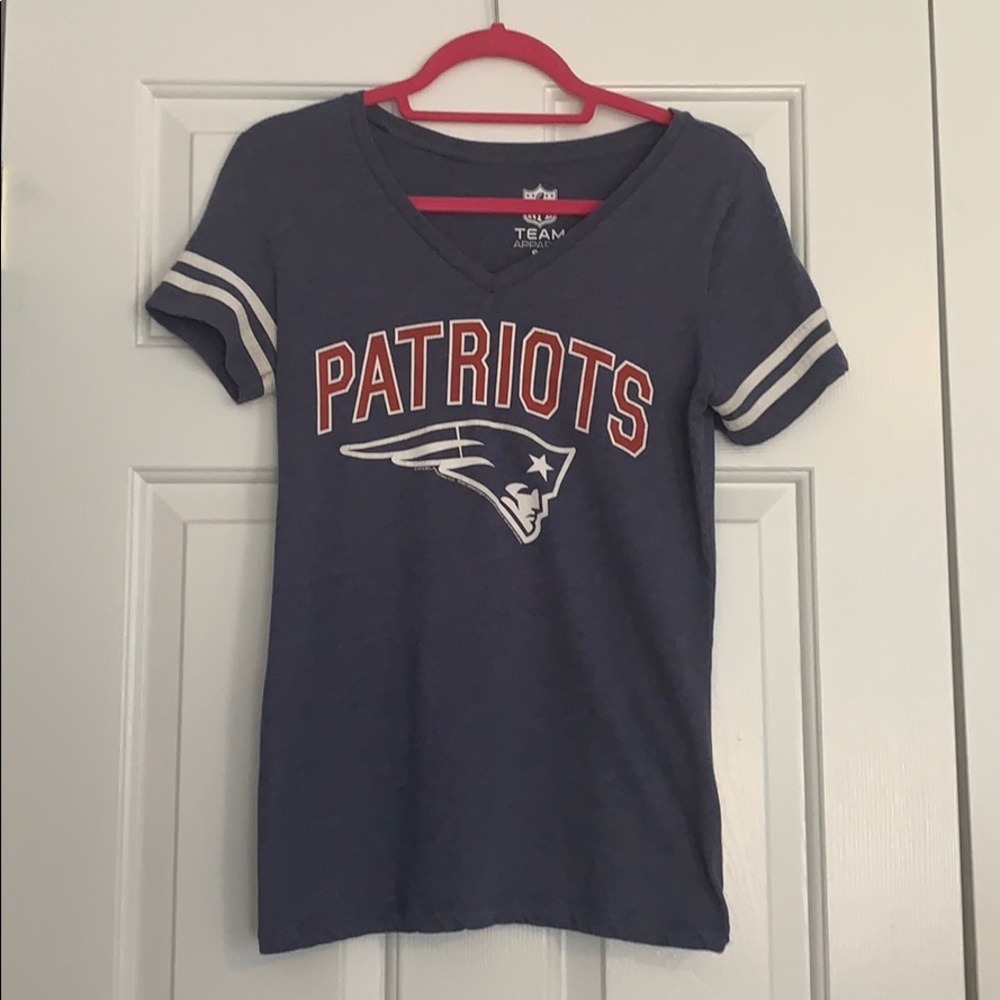 New England Patriots tee shirt